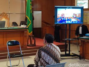 Fadli Zon Cerita Alasan Bantu Keluarga 6 Laskar FPI di RS Polri Fadli Zon Cerita Alasan Bantu Keluarga 6 Laskar FPI di RS Polri