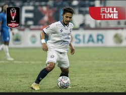 Arema Balas Dukungan Aremania dengan Bungkam PSIS