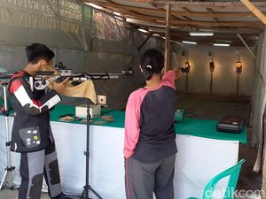 Selain Tempat Latihan Seperti Gubuk, Anggaran Atlet Tembak Sampang Juga Minim Selain Tempat Latihan Seperti Gubuk, Anggaran Atlet Tembak Sampang Juga Minim