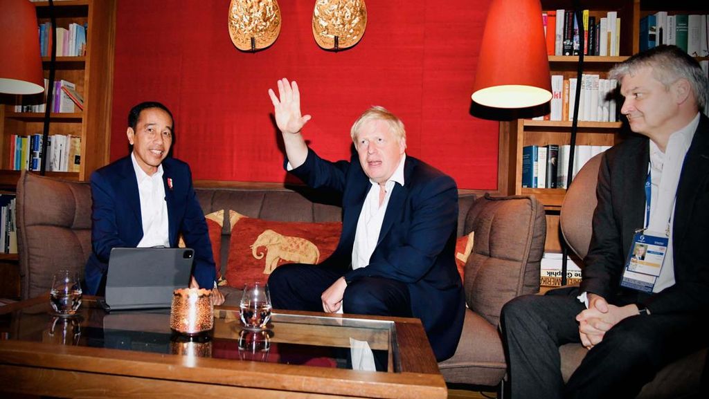 Bakal Mundur dari PM, Intip Momen Boris Johnson Ketemu Jokowi di KTT G7 Bakal Mundur dari PM, Intip Momen Boris Johnson Ketemu Jokowi di KTT G7