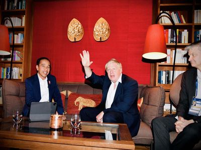 Bakal Mundur dari PM, Intip Momen Boris Johnson Ketemu Jokowi di KTT G7