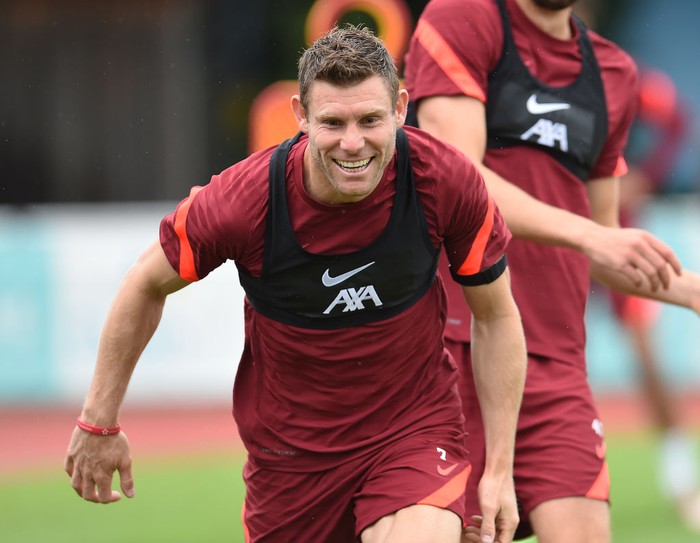 James Milner SOUTH BEND, INDIANA - JULY 17: (THE SUN OUT, THE SUN ON SUNDAY OUT) James Milner of Liverpool during a training session on July 17, 2019 in South Bend, Indiana. (Photo by John Powell/Liverpool FC via Getty Images)
