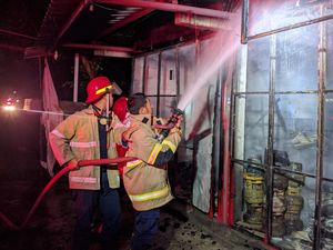 Kebakaran di Boyolali, Toko Kelontong Hangus