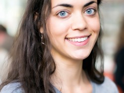 Ini Sosok Karyawati Elon Musk yang Lahirkan Anak Kembarnya