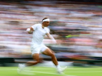 Susah Payah Kalahkan Taylor Fritz, Nadal ke Semifinal Wimbledon