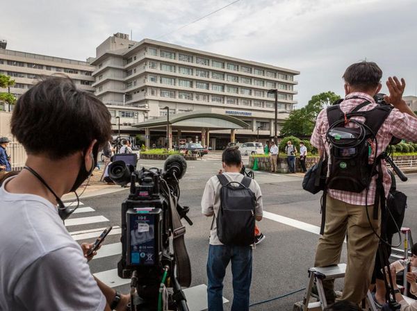 Terkini! Suasana RS Usai Shinzo Abe Dinyatakan Meninggal