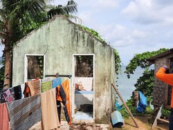 15 Rumah di Pesisir Baubau Terancam Ambrol Akibat Tanah Longsor