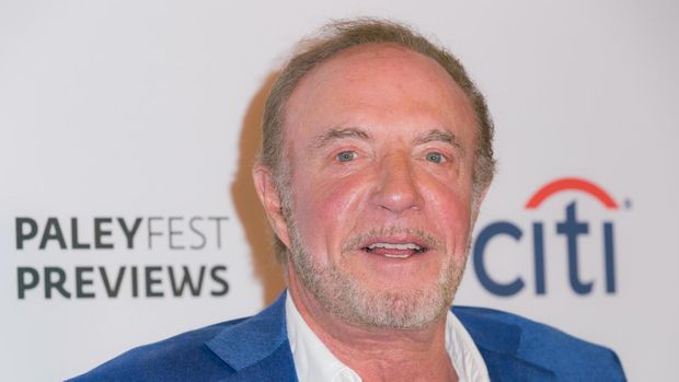 HOLLYWOOD, CA - APRIL 22:  Actor James Caan attends Humane Society of The United States' annual To The Rescue! Los Angeles benefit at Paramount Studios on April 22, 2017 in Hollywood, California.  (Photo by Jason LaVeris/FilmMagic)
