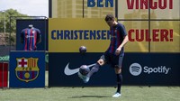 Mampukah Christensen menjadi palang pintu yang tangguh bersama Barcelona mulai musim depan? Foto: Anadolu Agency via Getty Images/Anadolu Agency