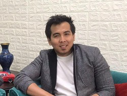 Anak Guru SMP Terbitkan Belasan Buku, Ingin Jadi Profesor Termuda