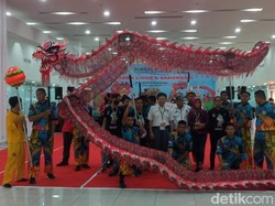 Barongsai Singa Mas Cirebon Satu Medali Emas di FORNAS VI