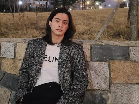 Ia bahkan lolos audisi tersulit yang diselenggarakan SM Entertainment, dan menjadi salah satu trainee tertampan di agensi. Kim Ji Hoon juga hampir debut sebagai anggota Super Junior  / foto instagram.com/jiraishin99