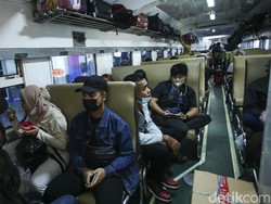Syarat PCR-Antigen Dihapus, Naik Transportasi Umum Wajib Booster!