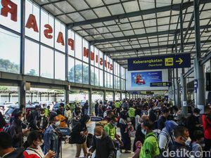 Tiket Kereta Natal dan Libur Tahun Baru Sudah Bisa Dipesan Gaes!