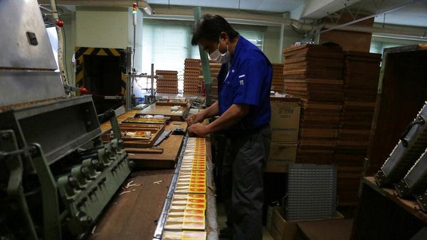 Lebih Dekat dengan Nittosha, Korek Api Terakhir dari Jepang