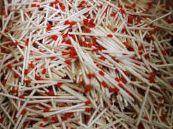 3 Menit Maut di Tenda Resepsi Suami Nikah Lagi: Wanita dan Anak Jadi Korban