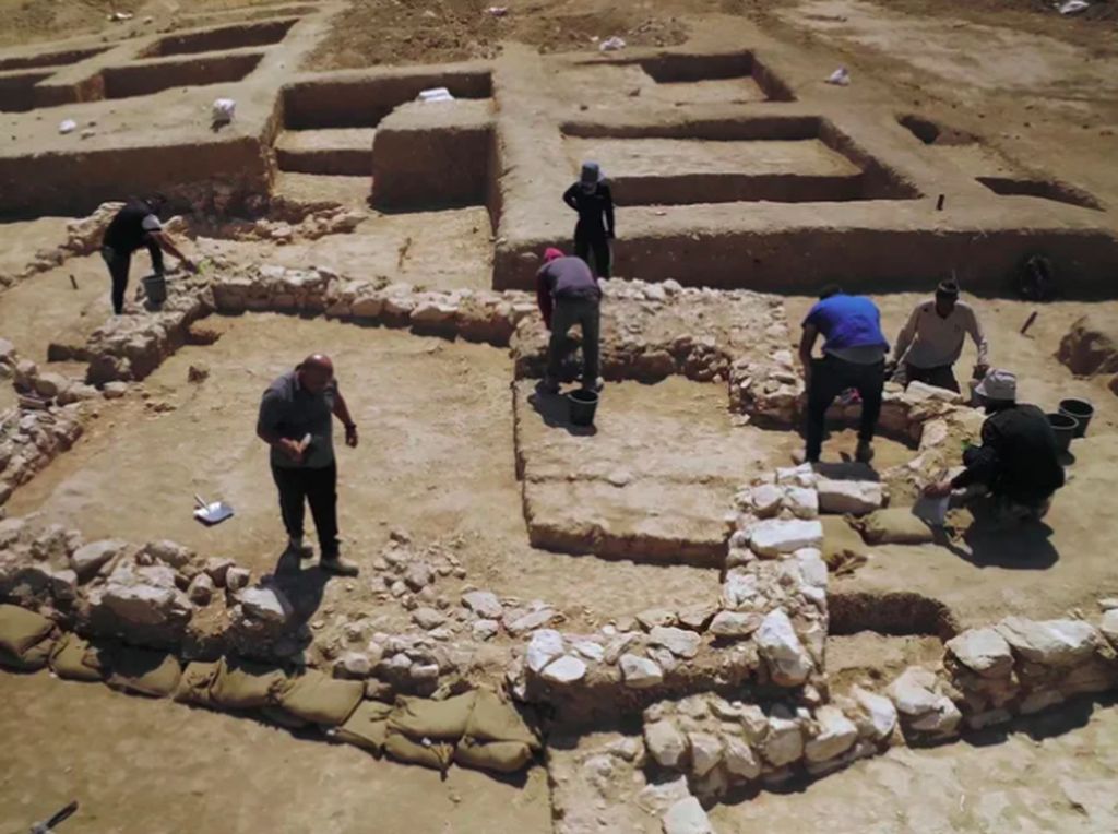 Salah Satu Masjid Tertua Dunia Ditemukan di Israel
