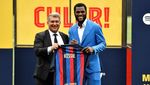 Momen Franck Kessie Saat Dikenalkan Jadi Pemain Baru Barcelona
