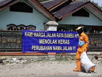 Ogah Ganti Nama Jalan, Warga Pasang Spanduk Penolakan