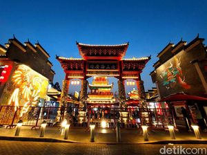 Intip Spot Nongkrong ala China di Old Shanghai Kelapa Gading