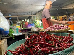 Harga Cabai Merah di Medan Turun, Cabai Rawit-Hijau Meroket
