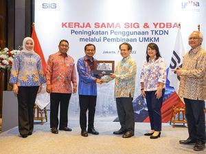 Semen Indonesia Libatkan UMKM buat Dukung Penggunan Produk Dalam Negeri Semen Indonesia Libatkan UMKM buat Dukung Penggunan Produk Dalam Negeri