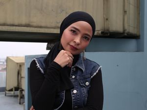 Nyungsep dari Panggung, Tantri Kotak: Mantan Atlet Lompat Indah Nyungsep dari Panggung, Tantri Kotak: Mantan Atlet Lompat Indah