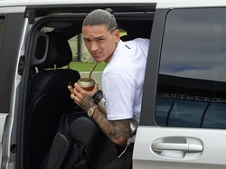 Mau Rebut Hati Fans? Darwin Nunez Bisa Tiru Cara Salah dan Mane