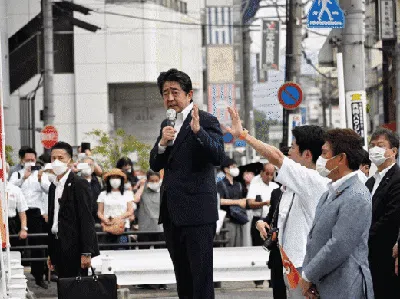 Foto-foto Kronologi Penembakan Shinzo Abe hingga Meninggal Dunia