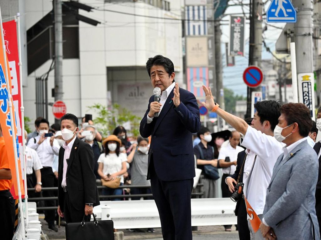 5 Fakta Penembakan Shinzo Abe, Perdarahan dan Luka Jantung yang Mematikan