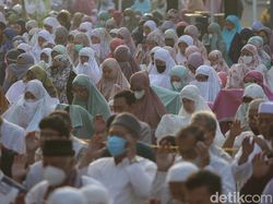 Bacaan Sholat Idul Adha dari Niat sampai Salam