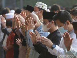 7 Kali Takbir Saat Sholat Idul Adha Baca Apa? Ini Urutan dan Tata Caranya