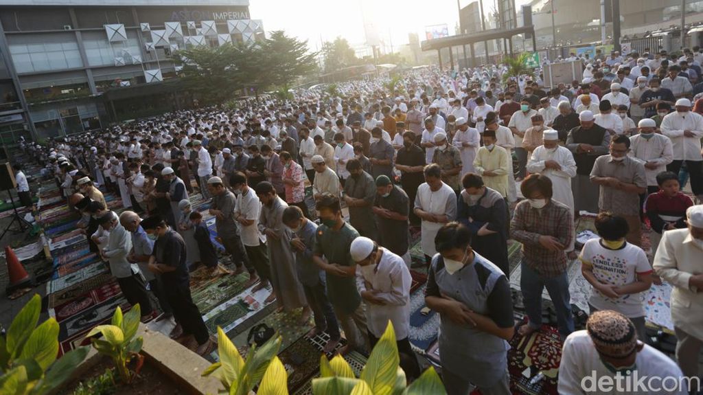 Jemaah Muhammadiyah Bekasi Gelar Salat Idul Adha di Cyber Park