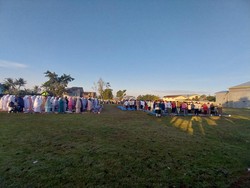 Ratusan Jemaah Muhammadiyah Salat Idul Adha di Lapangan Asrikaton Malang