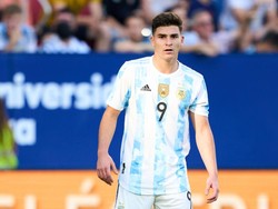 Julian Alvarez, Striker Muda yang Siap Jadi Mesin Gol Baru Man City