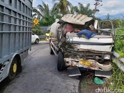 Truk Pasir Vs Truk Tangki Air di Pancur Batu, 1 Orang Luka-luka