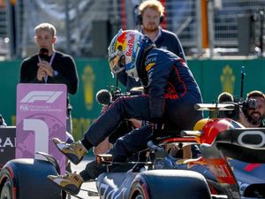 Kualifikasi F1 GP Austria: Asapi Duo Ferrari, Verstappen Raih Pole Kualifikasi F1 GP Austria: Asapi Duo Ferrari, Verstappen Raih Pole