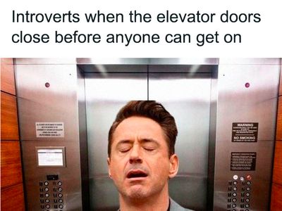 Meme Kocak Keseharian Orang Introvert