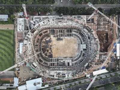 Lagi Dibangun! Ini Penampakan Stadion Seluas 30 Ribu Meter Persegi di GBK