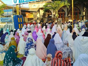 Masjid An Nur Jembrana Dipenuhi Jemaah Sholat Idul Adha Muhammadiyah Masjid An Nur Jembrana Dipenuhi Jemaah Sholat Idul Adha Muhammadiyah