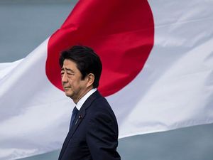 Catatan Hitam Shinzo Abe di The Journalist Catatan Hitam Shinzo Abe di The Journalist