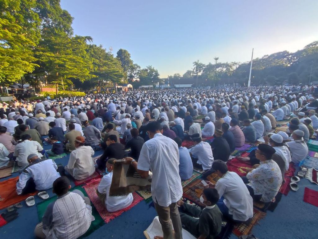 Jemaah Salat Idul Adha Mulai Padati Lapangan Sempur Kota Bogor