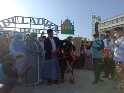 Sapi Kurban Anies 024 di JIS, Wagub Minta Tak Ada Isu Politis