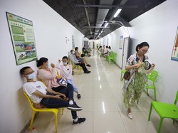 Heboh China Diterpa Resesi Seks, Apa Sih yang Bikin Warga Ogah Punya Anak?