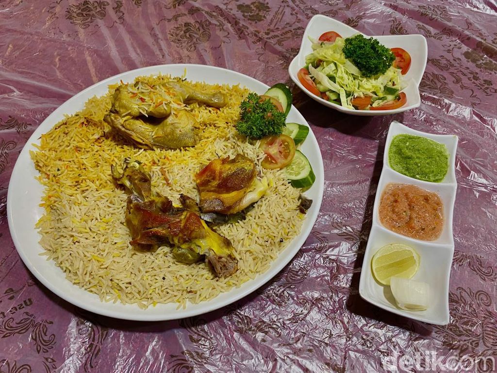 Hadrami House, Restoran Timur Tengah yang Punya Nasi Mandhi Kambing Lezat