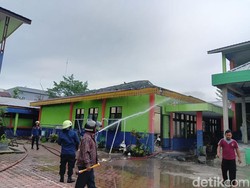 SMPN 16 Medan Terbakar, 4 Ruangan Dilahap Si Jago Merah