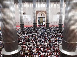 5 Contoh Susunan Acara Sholat Idul Fitri 1444 H di Masjid