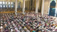 Potret Salat Idul Adha di Masjid Al-Akbar Surabaya