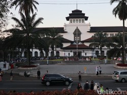 Semua Kabupaten dan Kota di Jawa Barat Terapkan PPKM Level 1