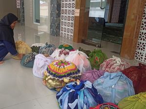 Tradisi Banten Pajegan Saat Idul Adha di Kampung Sasak Karangasem Tradisi Banten Pajegan Saat Idul Adha di Kampung Sasak Karangasem